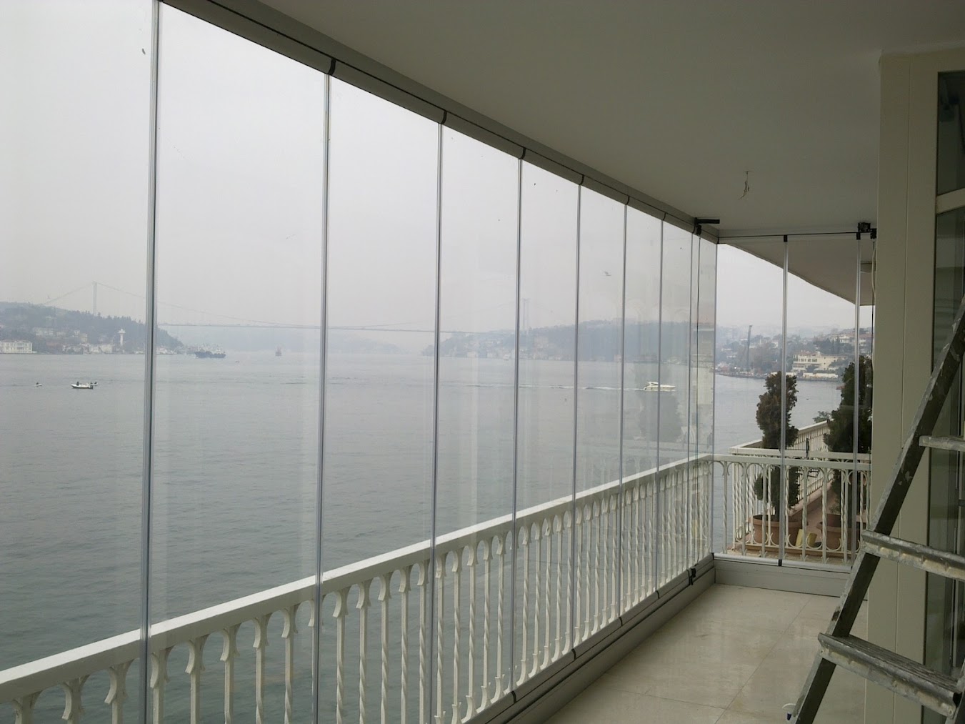 Merve Cam manzaralı katlanır cam balkon uygulaması